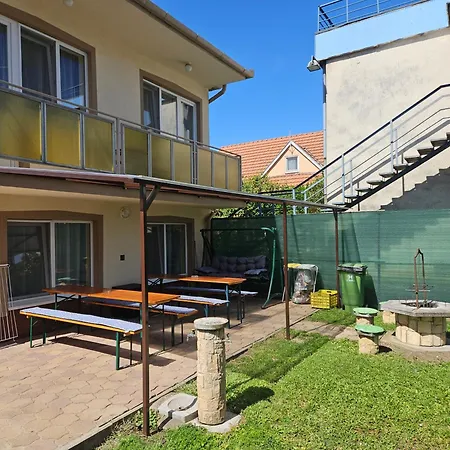 아파트 Ada 2 Apartmanhaz *