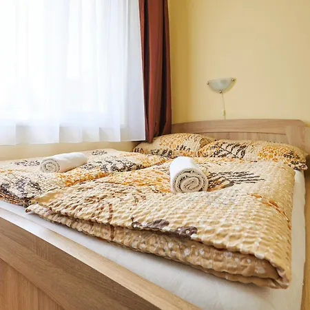 아파트 Ada 2 Apartmanhaz Hajdúszoboszló