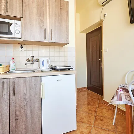 Ada 2 Apartmanhaz